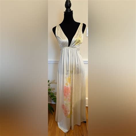 Vintage Kayser S S Matching Nightgown Lingerie Gem