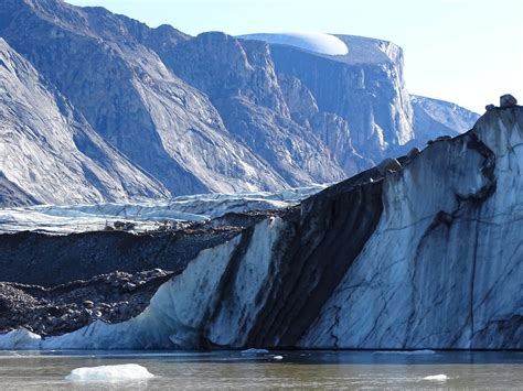 10 Fun & Interesting Facts About Glaciers | Arctic Kingdom