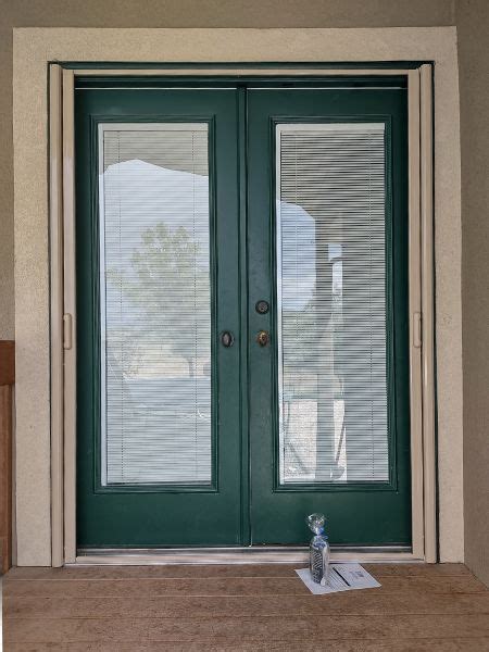 Retractable Screen Doors in Eagle Mountain | (435) 313-4681