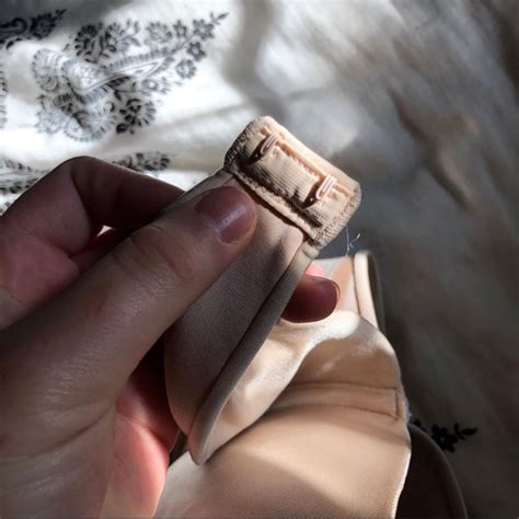 Vanity Fair Strapless Bra Strapless Nude Depop