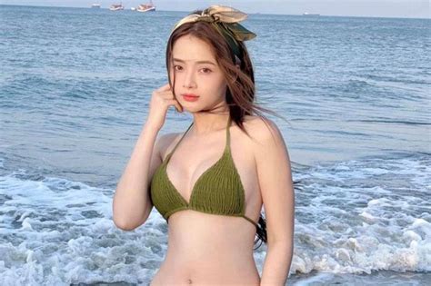 Ngắm body như tạc tượng của hot girl Sài Thành Tạp chí Doanh Nghiệp Việt Nam