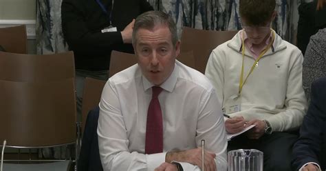 Sinn Féin scrutiny committee vice-chair says education minister is