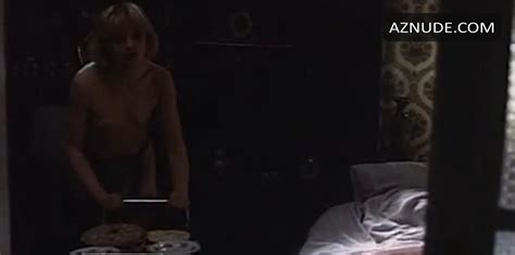 U Popa Byla Sobaka Nude Scenes Aznude