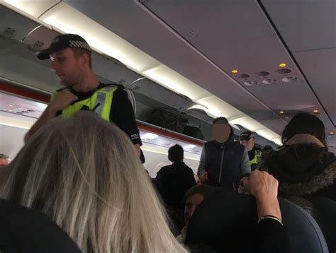 Passenger Removed From Easyjet Flight At Edinburgh Airport By Police