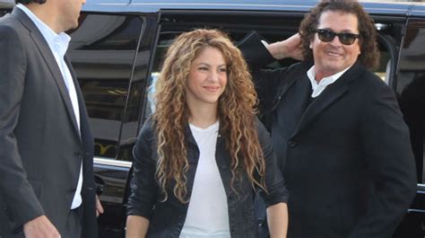 Está triste Carlos Vives habló con Shakira tras su ruptura con Piqué