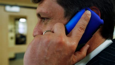 Cellphone Related Face Injuries Have Spiked Study Ctv News