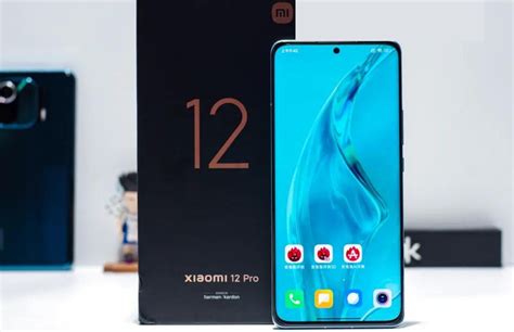 Xiaomi 12 Pro HP Flagship Dengan Sensor Kamera Terbaik