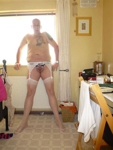 Ian Messing About At Home Nude Pics Xhamster