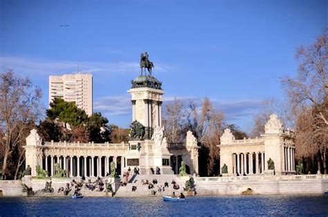 Madrid: 1.5-Hour Retiro Park Guided Walking Tour | GetYourGuide