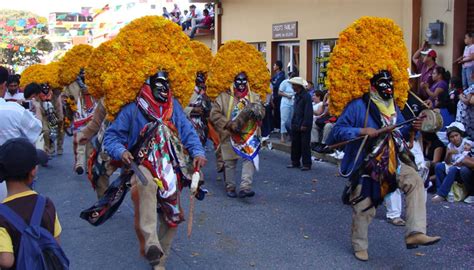 Paseo Del Pendón En Chilpancingo