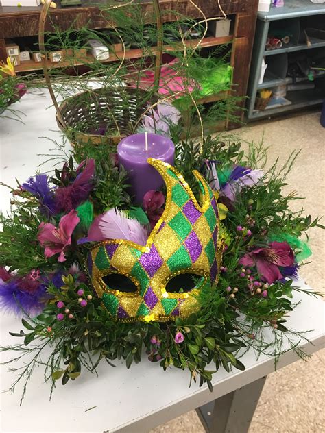 Mardi Gras arrangement