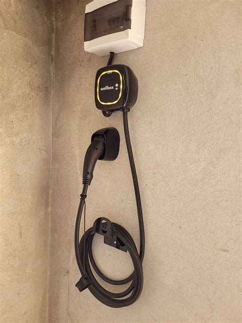 Инсталация на 11kW зарядна станция Pulsar Plus в Русе