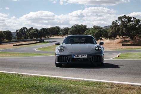 2025 Porsche 911 Gts Hybrid Redefining Hybrid Performance Autostodaymag