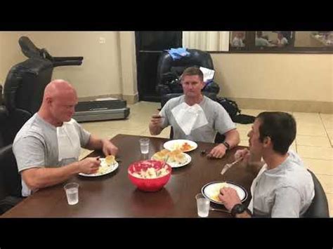 How firefighters eat.