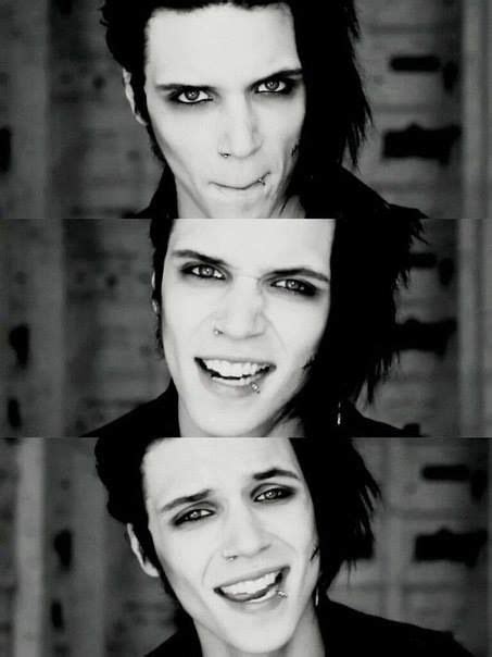 Andy Biersack Coffin Music Video By Black Veil Brides Black Veil