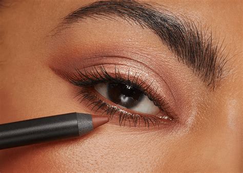 Mastering the Art of Under Eye Eyeliner in 2024 - PVB