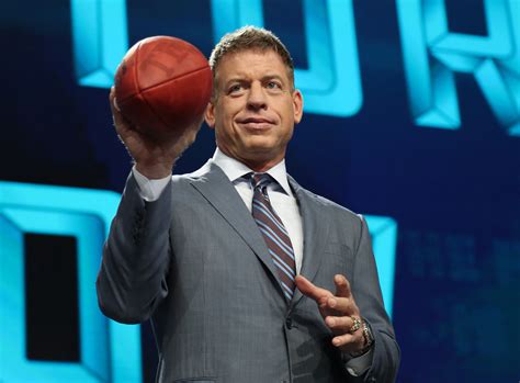 Amazon Wants Troy Aikman For Its NFL 'Thursday Night Football' Booth