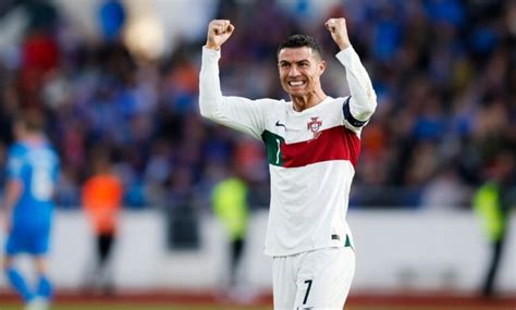 Un Hist Rico Cristiano Ronaldo Le Dio La Victoria A Portugal Ante