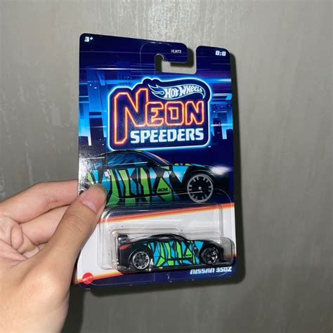 Hot Wheels Nissan 350Z Neon Speeders Shopee Malaysia