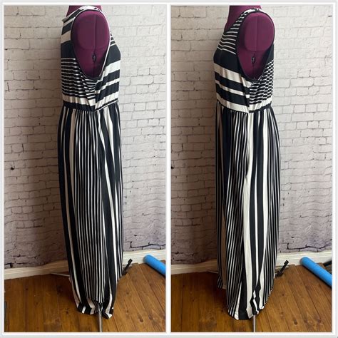 Egs California Black And White Striped Maxi Dress Siz Gem