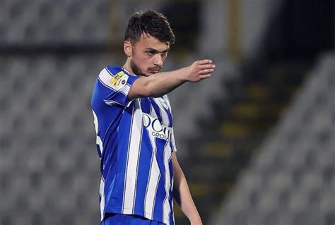 PARTIZAN ŽELI ADEMOV POVRATAK ALI NUDE MU SAMO EVRA Novi Pazar i Evropa su mu bliži