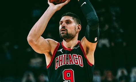 Extensión de Vucevic con Chicago Bulls 60 millones por 3 años