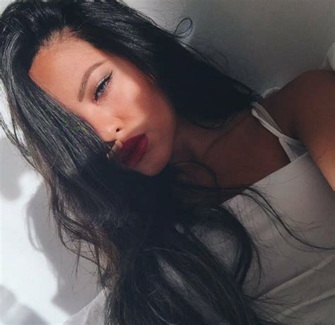 Sexy phóng khoáng đó là lý do mà 5 cô nàng gốc Việt này cực hot trên Instagram