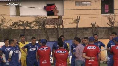 Globo Esporte Ba Torcedores Acompanham Treinamento Intensivo Do Bahia