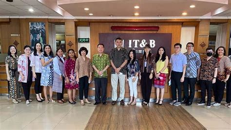 Institut Bisnis IT B Teken MoU Dengan IPB Internasional Bertukar