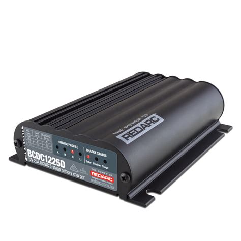 Redarc Dual Input Vehicle Dc Battery Charger Mastertechnicians