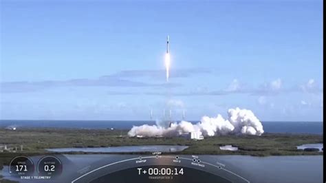 Video Sonnensturm Schaltet Neu Gestartete Spacex Satelliten Aus