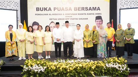 Pengajian Al Hidayah Dan Himpunan Wanita Karya Deklarasikan Dukungan