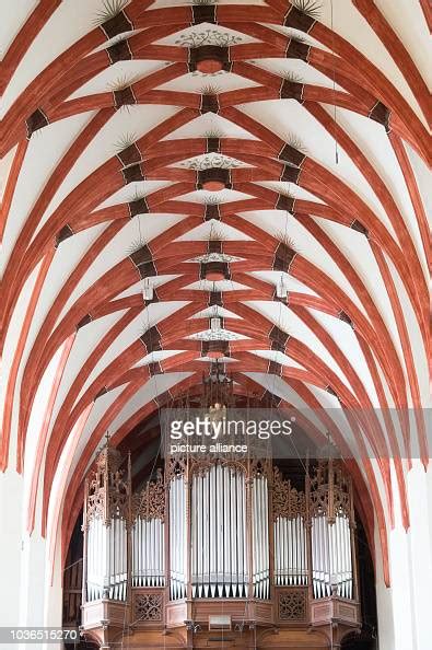 A view of the Sauer-Orgel organ in the Thomaskirche church in... News ...