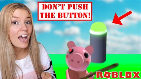 Roblox Dont Touch The Button My Pb And J Mom Cant Escape The Button