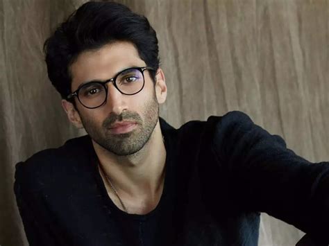 aditya roy kapur shares   secrets  healthy lifestyle