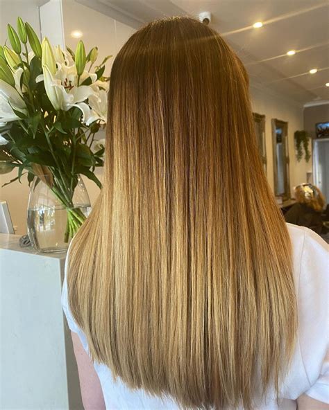 Sleek Haircut For Long Hair Inc Blowdry Glosty