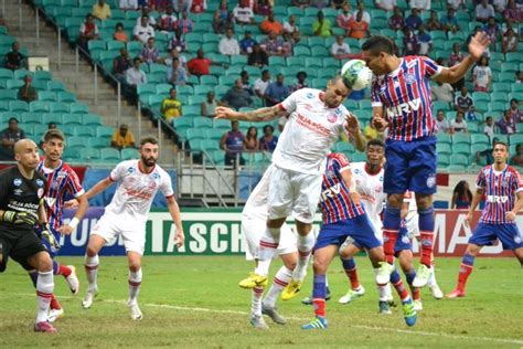 Bahia ba Bahia empata em casa o Náutico e torcida fica na bronca