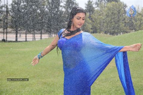 Neelam Upadhyay Hot Pics Photo Of