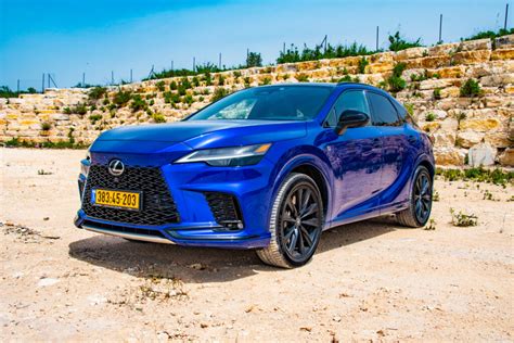 מבחן רכב: לקסוס RX500 הוא רכב היברידי סופר מהנה לנהיגה - פלאג מג