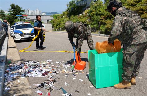 북 ‘2차 오물풍선 대량 살포 밤새 전국 500여건 신고 서울pn