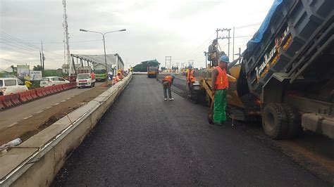 Pembangunan Jembatan Wonokerto Demak Proses Pengaspalan Jembatan Di