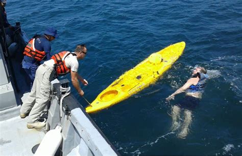 Costa Ricas Coast Guard Rescues Us Kayaker At Pacific Beach