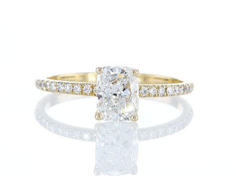 Diamond engagement ring. Kim model - Love Diamonds