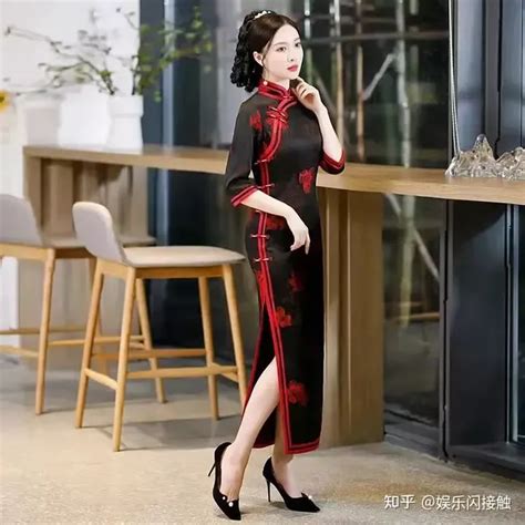 Pin De Cheongsamfan Deacon Em Cheongsam S And Modern Em