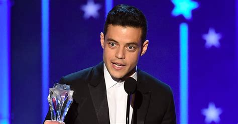 Rami Malek's Speech at the Critics' Choice Awards 2016 | PS Entertainment