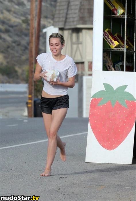 Miley Cyrus MileyCyrus Nude OnlyFans Photo Nudostar TV