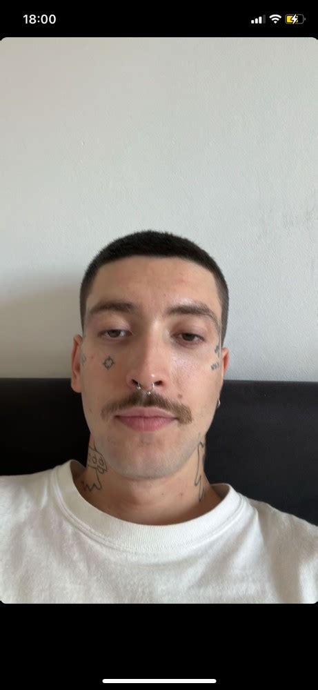 Создать мем "кизару 2021, мужчина, кизару" - Картинки - Meme-arsenal.com