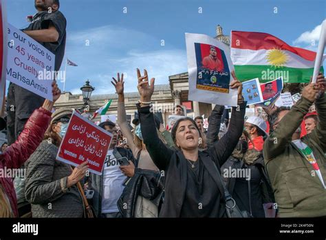 Frau Leben Freiheit Der Londoner Protest Gegen Den Iran Zieht