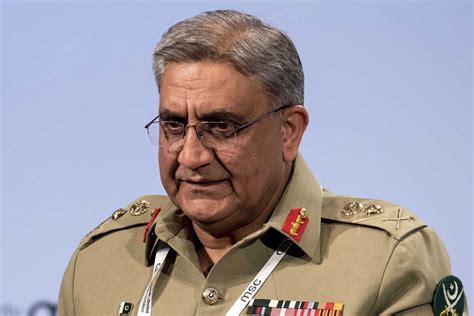 pakistan pakistan army chiefs family members  billions