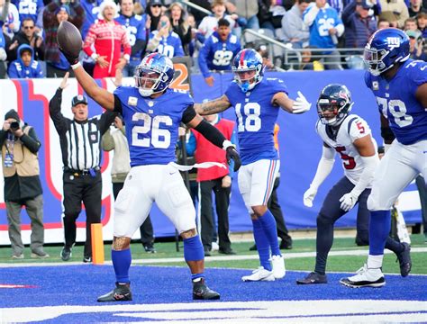 4 Players Who Put On A Show In The NY Giants Win Over Houston Page 3